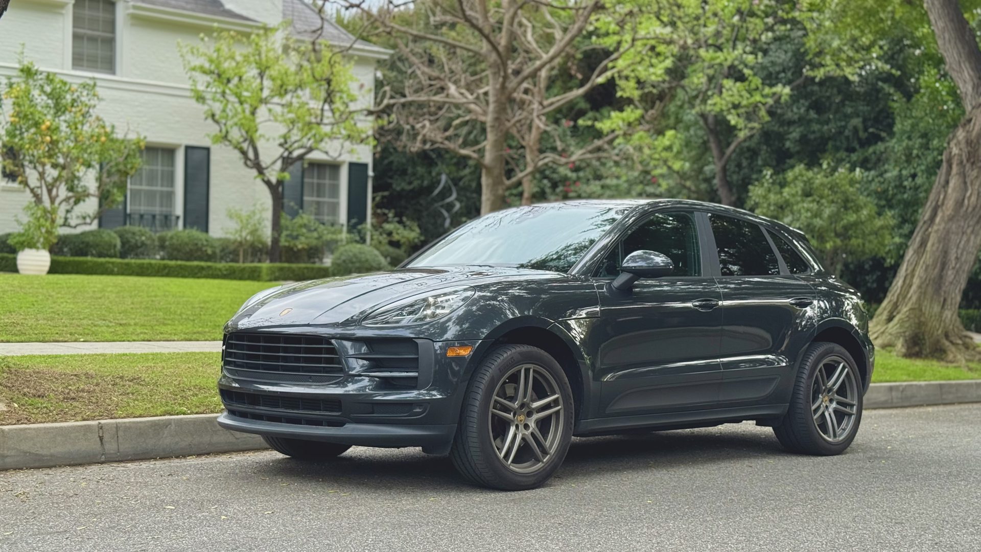Porsche Macan rental Los Angeles