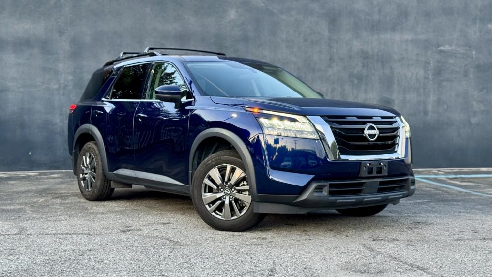 Nissan Pathfinder Leather Interior 2023