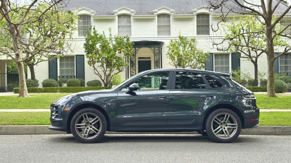 Porsche Macan available for rent in Los Angeles