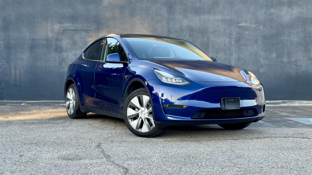 Tesla Model Y 2023 Blue available for rent in Los Angeles