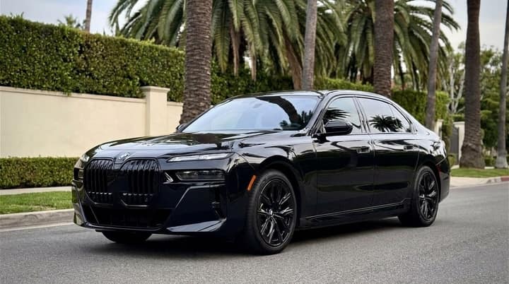 BMW 7 Series rental in Los Angeles