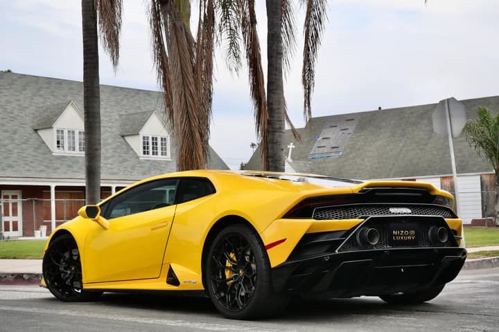 Lamborghini Huracán Evo rental in Los Angeles