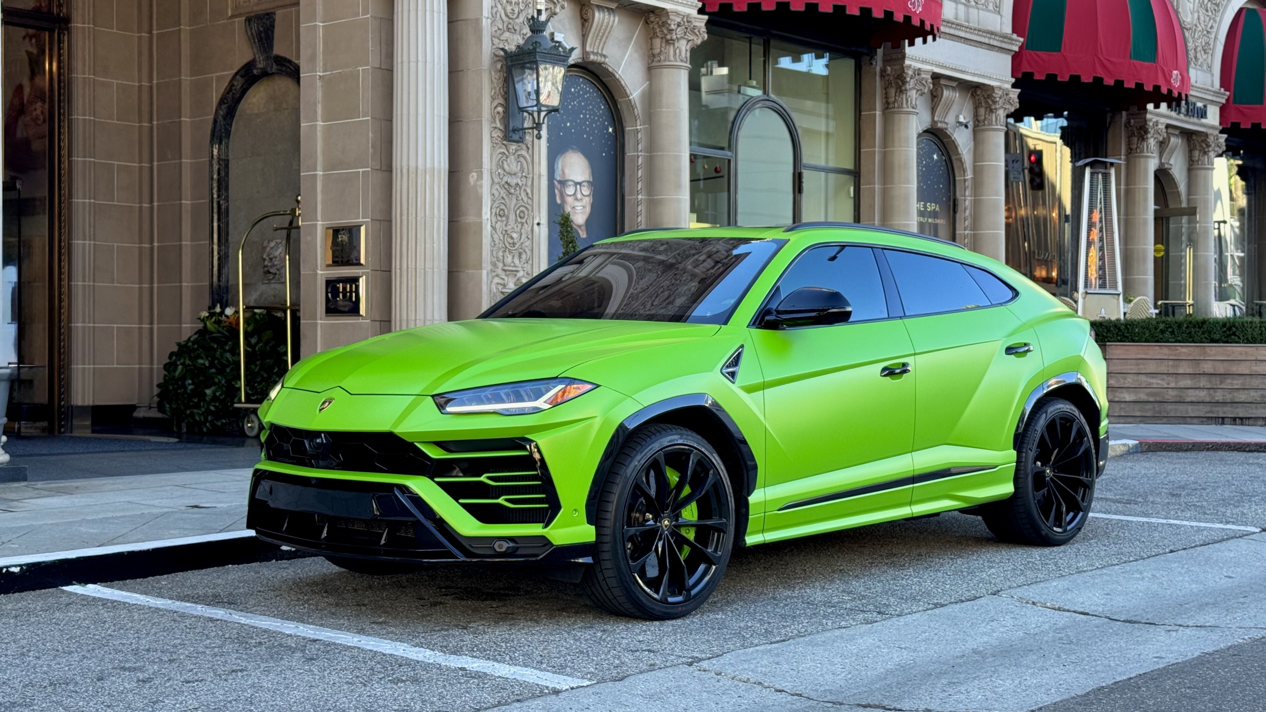 Lamborghini Urus luxury SUV rental in Los Angeles