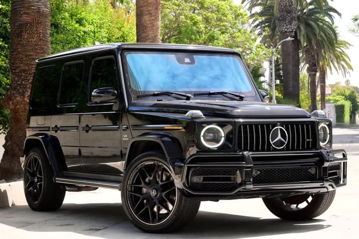 Hertz Luxury vs a Boutique Exotic Fleet in Los Angeles: A Category or a Car