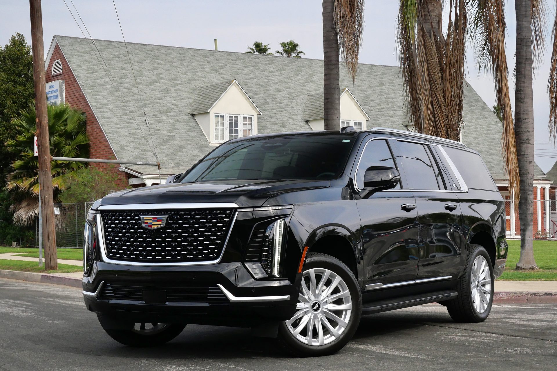 Cadillac luxury car rental